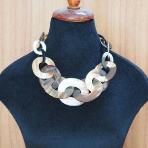 Large MATTE Horn Necklace Chunky M98